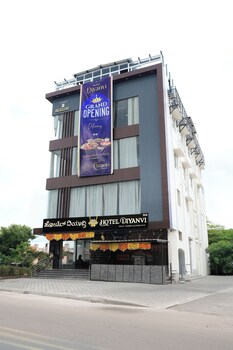 hotel diyanvi