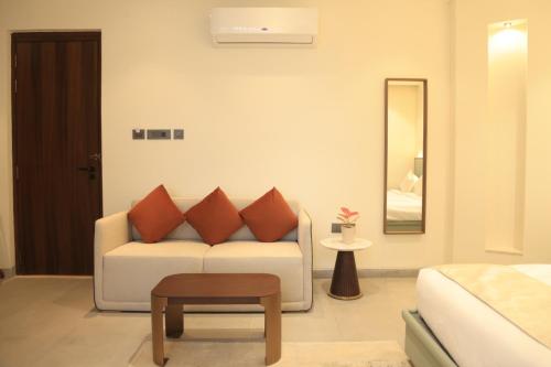 quad hotels hyderabad
