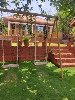 The Alphonso Mango County,,2 star