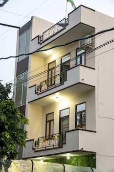 Hotel Astoria Elite,,3 star