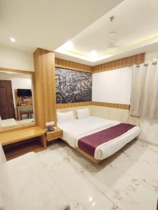 Hotel Purple Orchid,,3 star