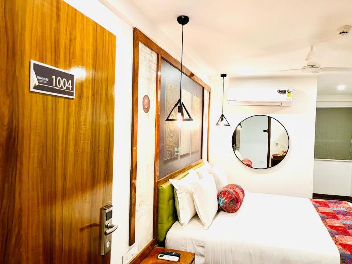 hotel signature banjara hills hyderabad