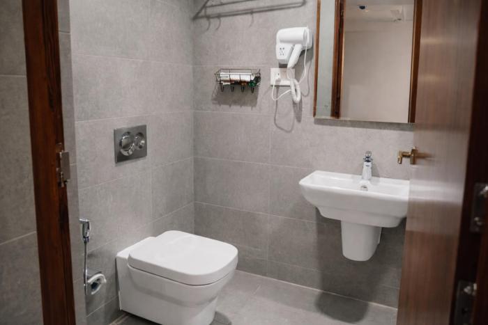 hotel signature banjara hills hyderabad