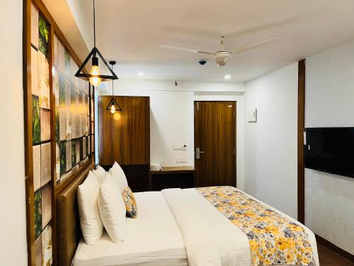 hotel signature banjara hills hyderabad