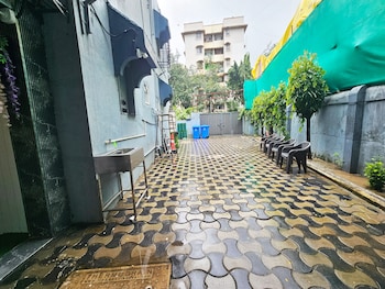 astha home shared pool rooms