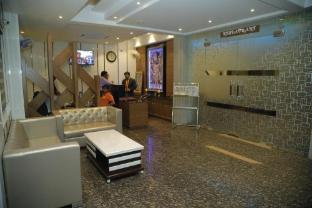 the mansion courtyard mathura