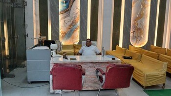 J.R Palace Hotel & Banquet,,2 star