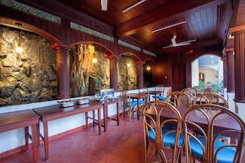 villa elixir fort kochi