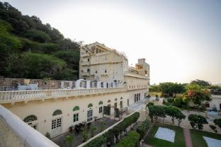 medieval forts kalwar jaipur