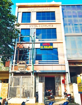 hotel ss palace and restaurant