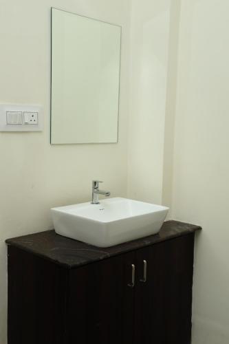 mount view inn krishnagiri