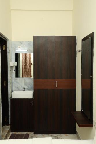 mount view inn krishnagiri