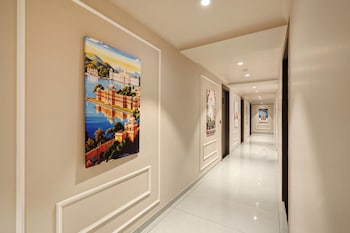 hotel royal time