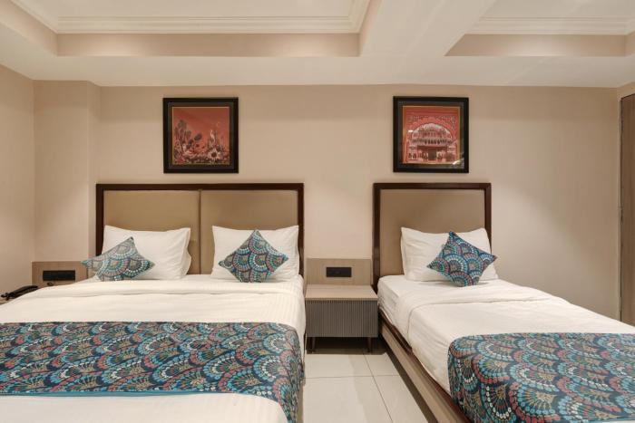 hotel royal time