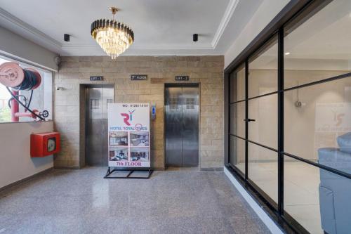 Hotel Royal Time,,2 star