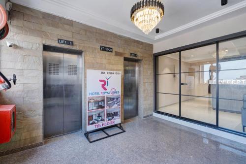 Hotel Royal Time,,2 star