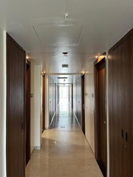 krishna anandam palace