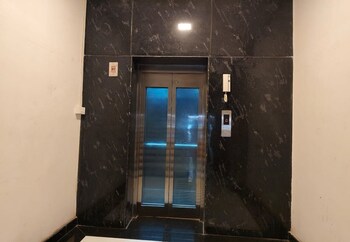 kaarthik residency