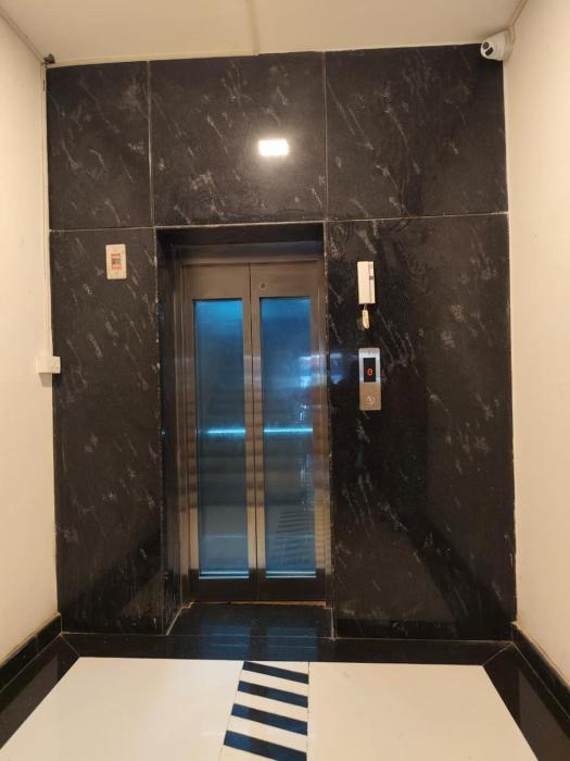 kaarthik residency
