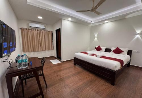 Kaarthik Residency,,2 star