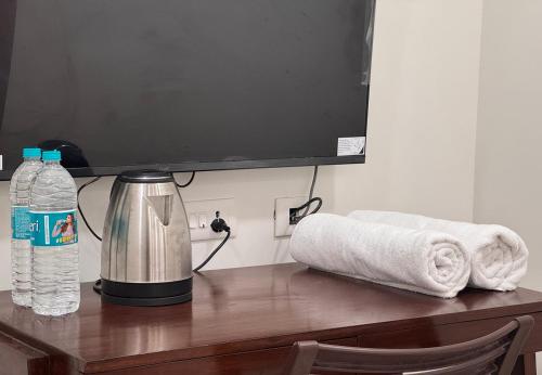 Kaarthik Residency,,2 star