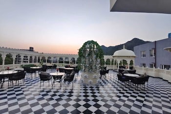 hotel mount view inn