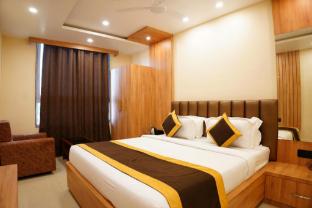 Celebration Park,,2 star