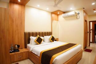 Celebration Park,,2 star