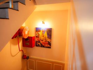 hotel nirvvana residency