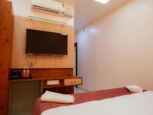 hotel nirvvana residency