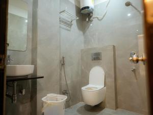 hotel nirvvana residency