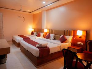 hotel nirvvana residency