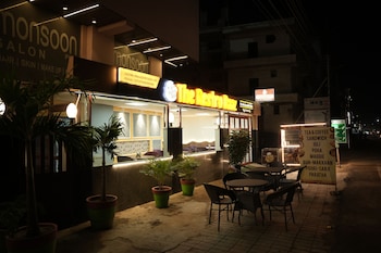 Virasat Vistar Gateway,,3 star