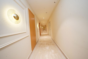 hotel okati begumpet