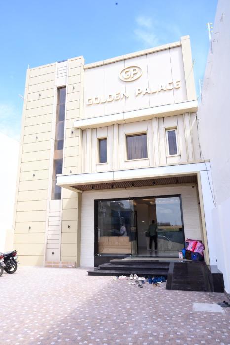 hotel golden palace