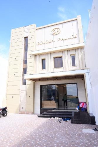 hotel golden palace