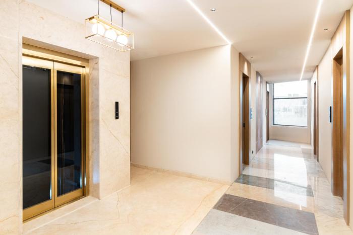 hotel lenexa by bestinn leisure