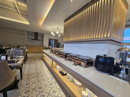 hotel lenexa by bestinn leisure