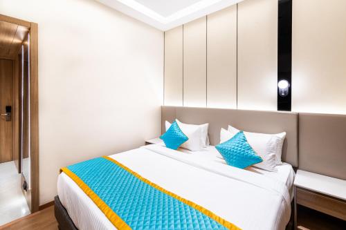 hotel lenexa by bestinn leisure
