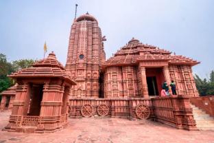 Hotel Royal Aanandam,,3 star