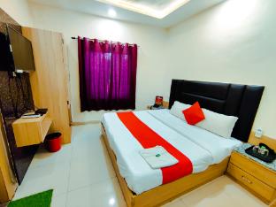 Hotel Royal Aanandam,,3 star