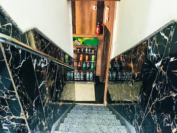 hotel royal aanandam