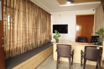 Aaru Residency,,2 star