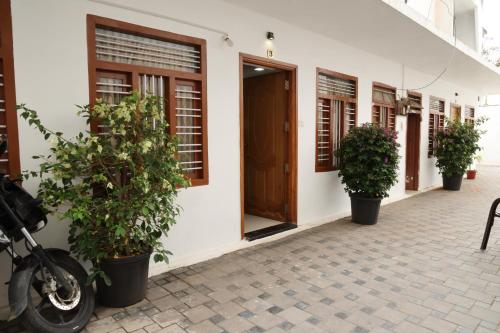 aaru residency
