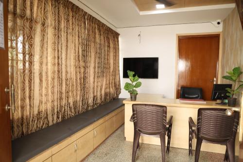 aaru residency
