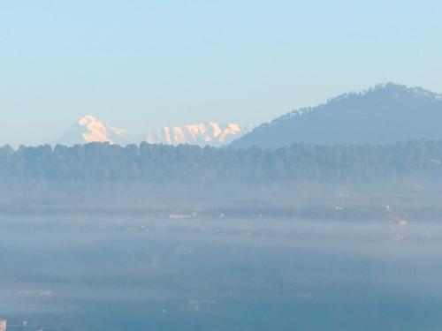 mangalmurti himalyan hotel