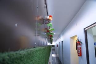 hotel blue berry agra