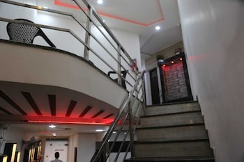 hotel blue berry agra