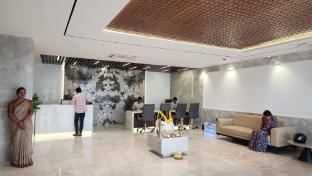 hotel tulips grand