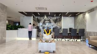 hotel tulips grand